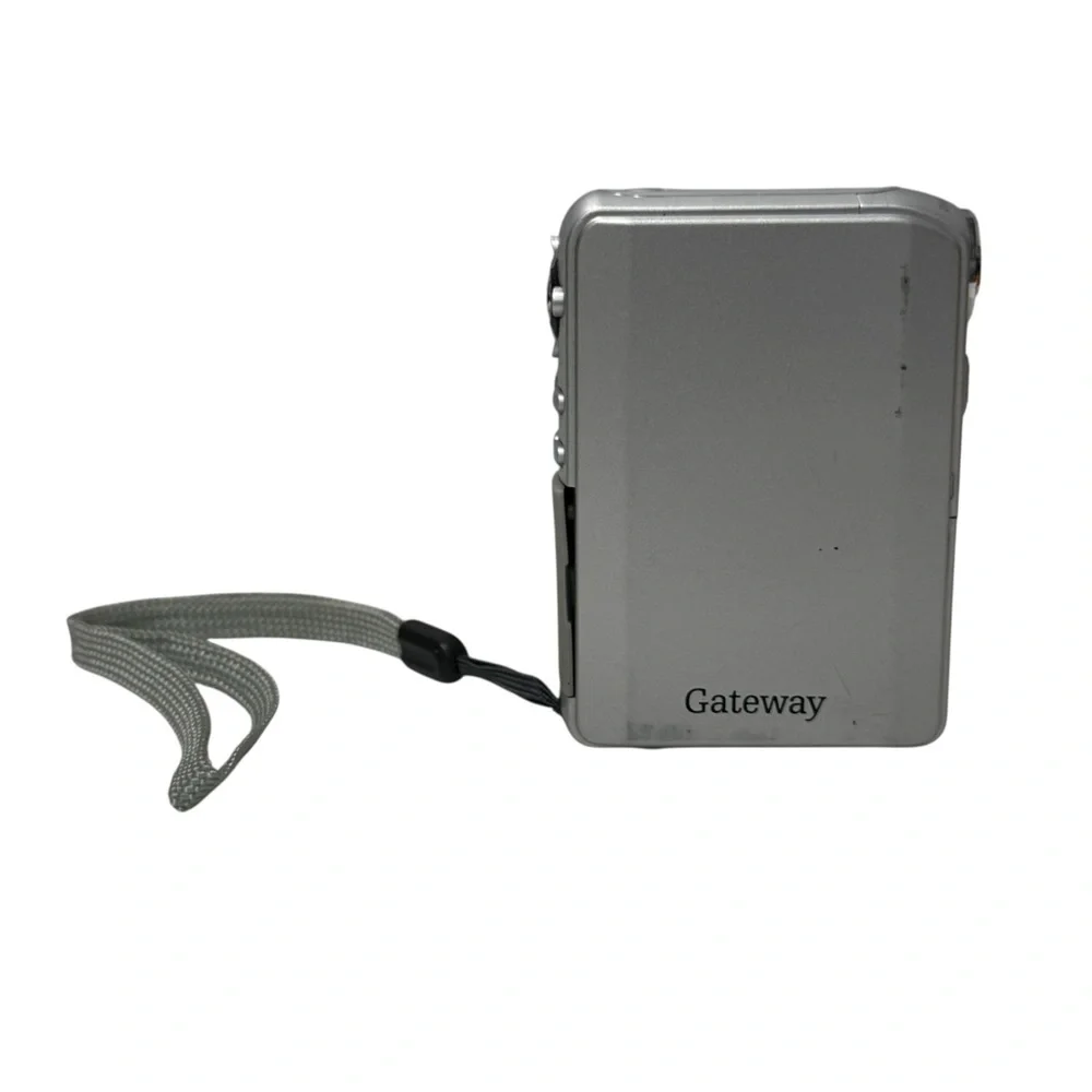 Gateway DV-S20 Digital Mpeg4 Camcorder 2.1 Mega Pixels